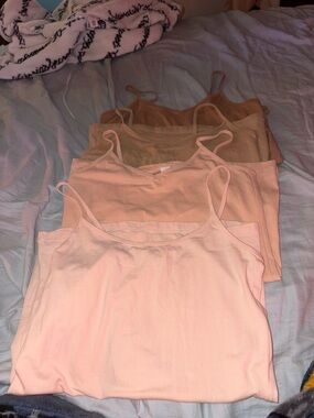 Forever 21 3-Pack Spaghetti Strap Camisoles - Light Pink, Peach, Tan